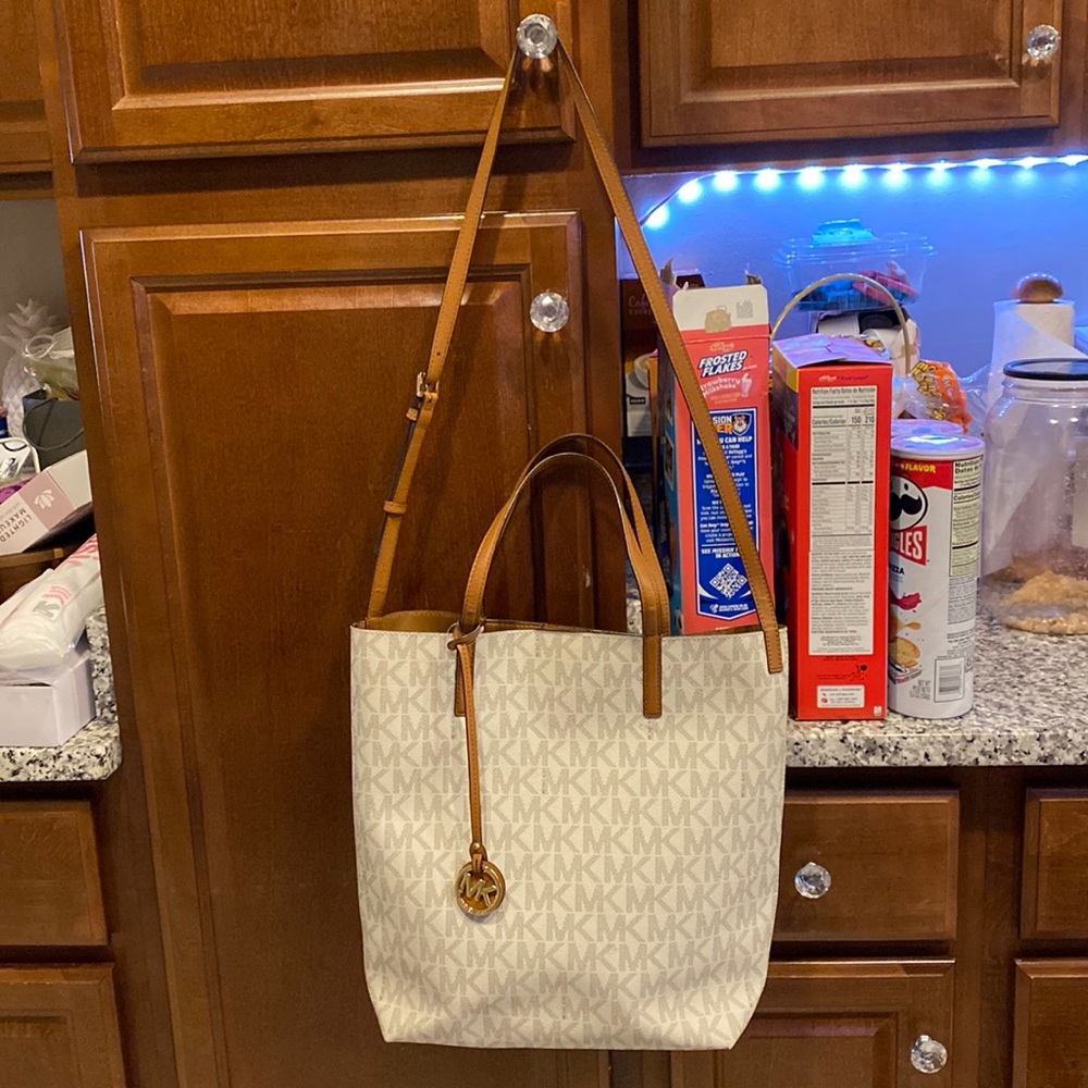 MK Purse